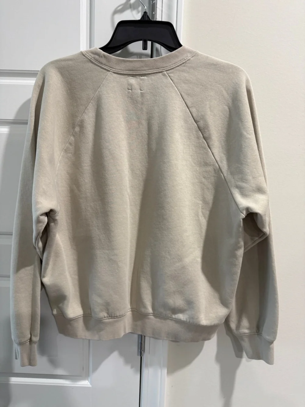 GAP Moonstone Oatmeal Matching Sweatsuit Set Crewneck & Joggers Size Medium EUC - Picture 9 of 9